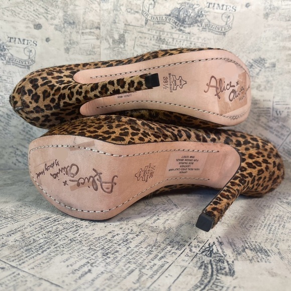 Alice + Olivia by Stacey Bendet Animal print platforms - Picture 10 of 16